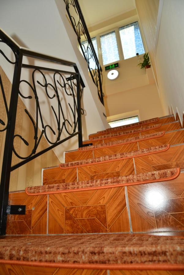 Stejarul Buzau Apartment Ngoại thất bức ảnh