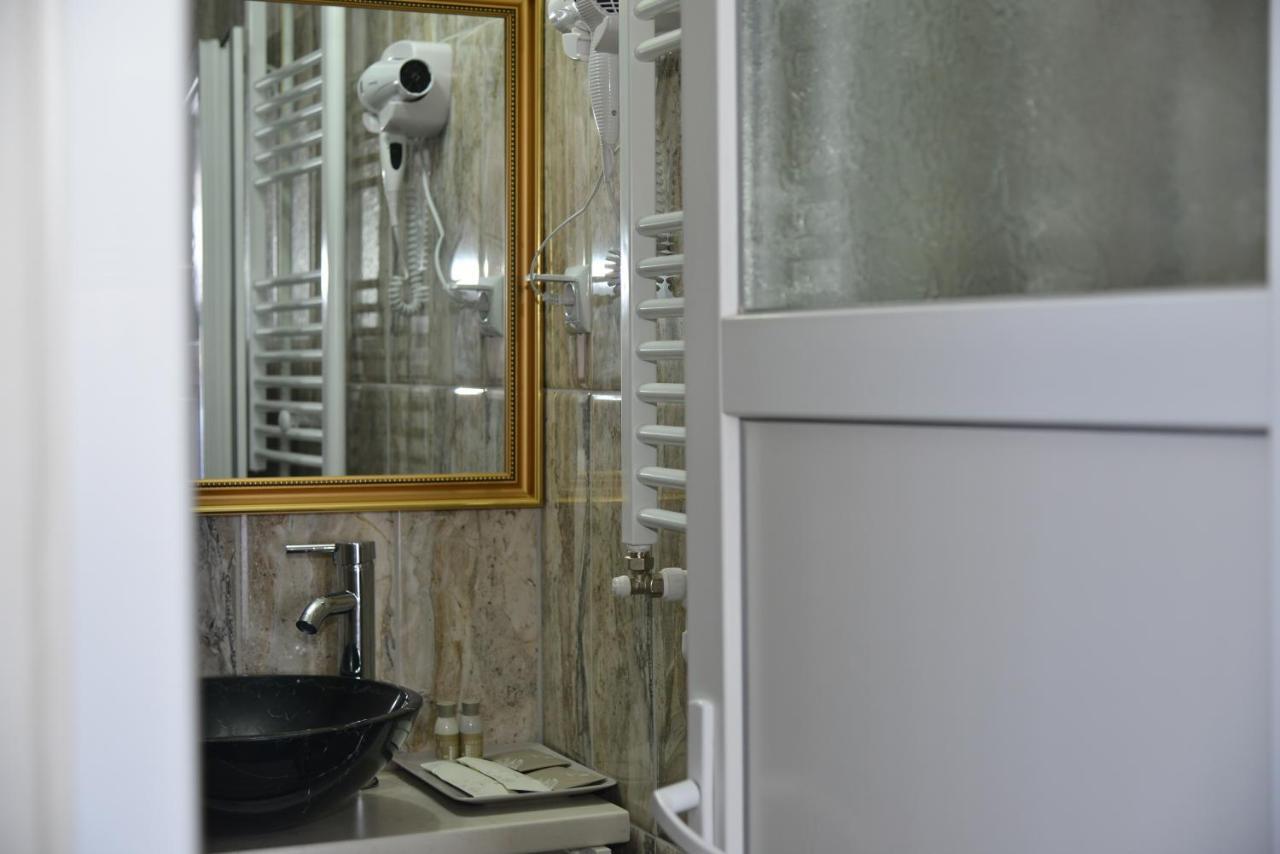 Stejarul Buzau Apartment Ngoại thất bức ảnh