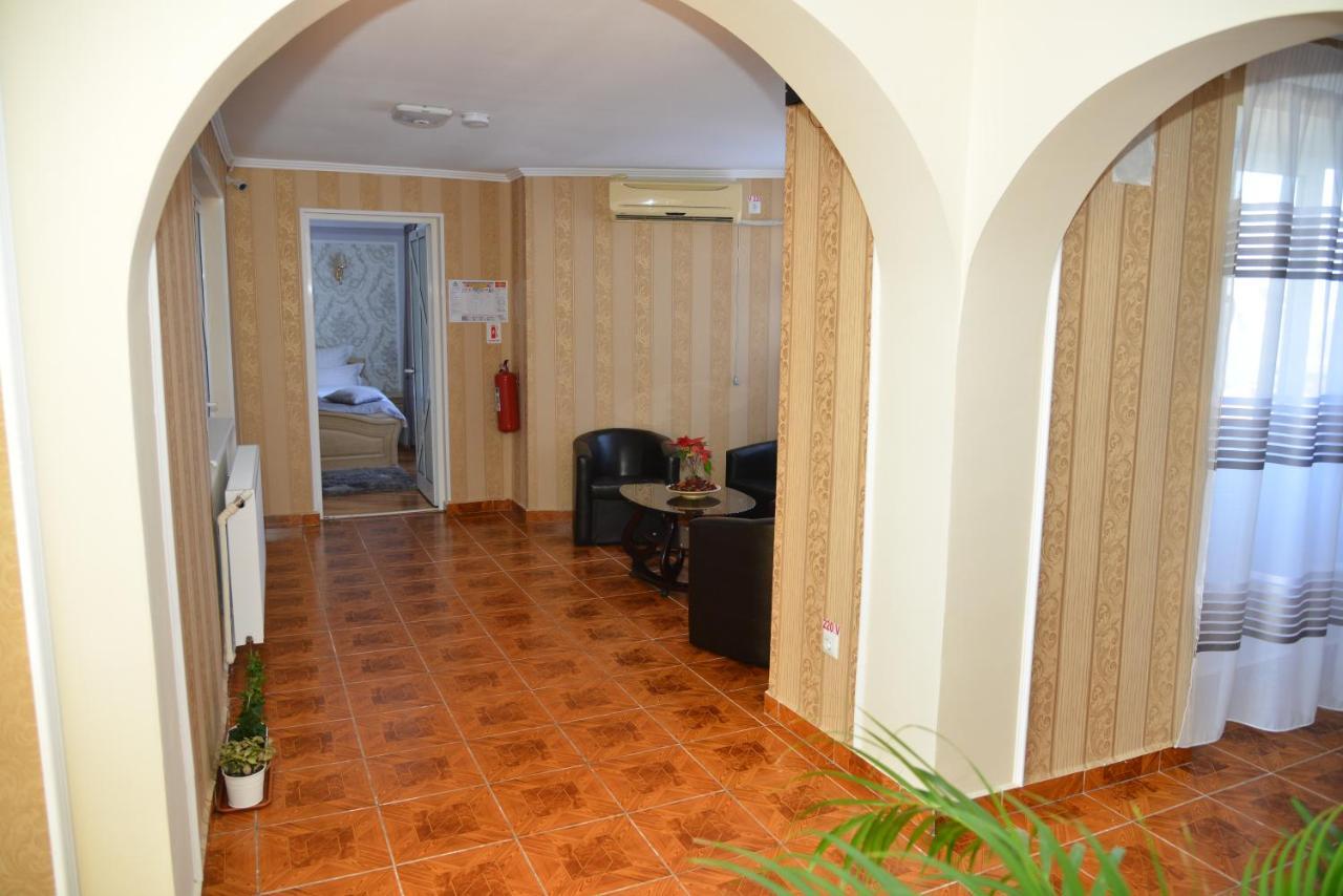 Stejarul Buzau Apartment Ngoại thất bức ảnh